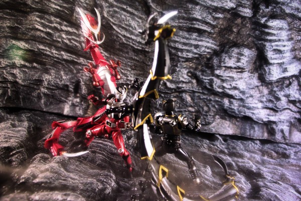 装动编年史 假面骑士甲斗王2