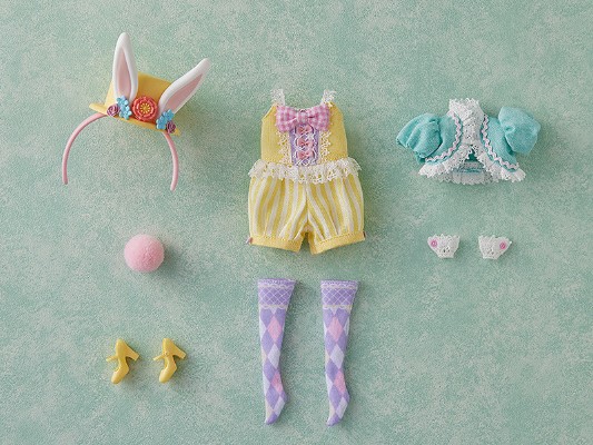 Harmonia bloom Seasonal Doll Charlotte Zitrone