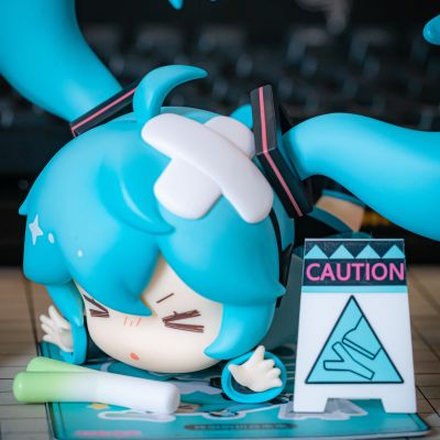 摔倒的初音未来系列 迷你手办