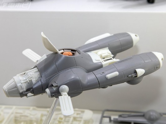 PLAMAX Ma.K. 反重力装甲战斗机 Pkf.85 Falke