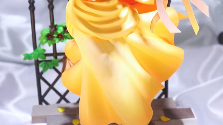 电影 五等分的新娘 中野一花 鲜花礼服