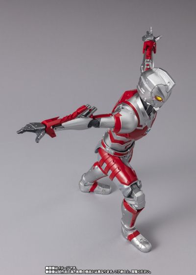 S.H.Figuarts  机动奥特曼 艾斯装甲 -动画版-
