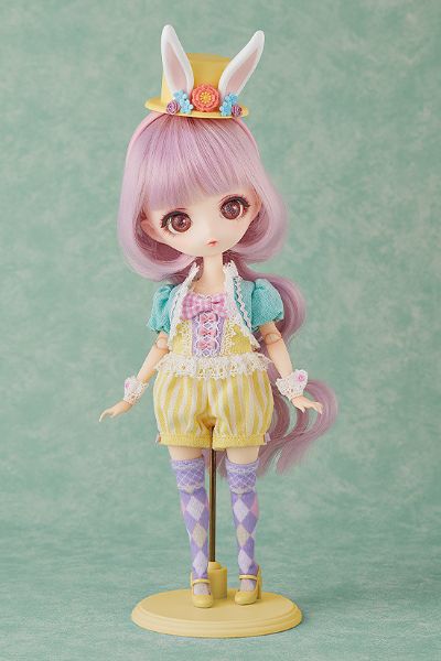 Harmonia bloom Seasonal Doll Charlotte Zitrone