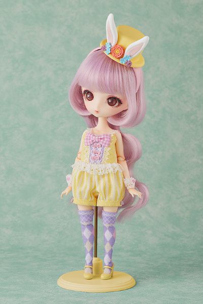 Harmonia bloom Seasonal Doll Charlotte Zitrone