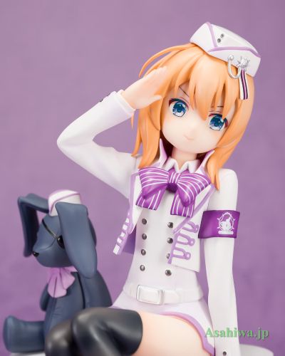 请问您今天要来点兔子吗？BLOOM 保登心爱 制服