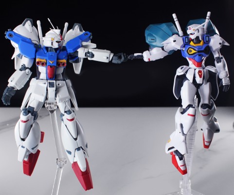 HG  1/144  融合高达