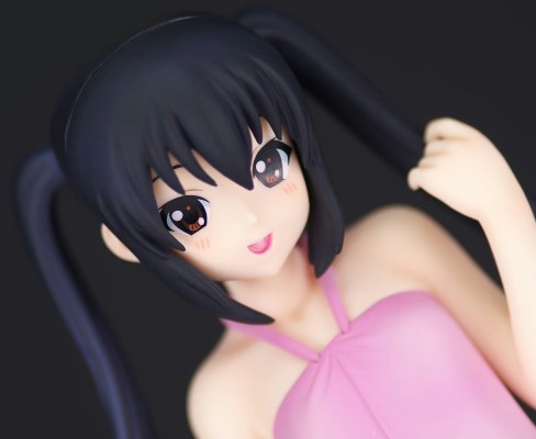 中野梓 泳装版