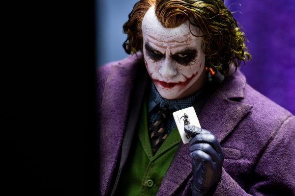 DC系列 黑暗骑士 希斯莱杰小丑 全身像