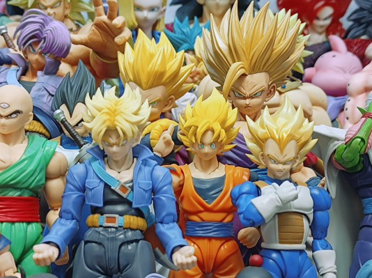 S.H.Figuarts 龙珠Z 超级赛亚人特兰克斯-来自未来的少年-