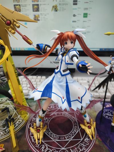 モエコレplus 9 魔法少女奈叶StrikerS 高町奈叶 Exceeding Mode