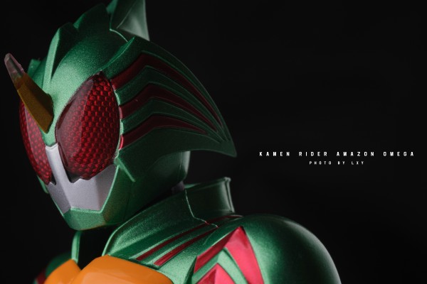 S.H.Figuarts  假面骑士亚马逊欧米伽