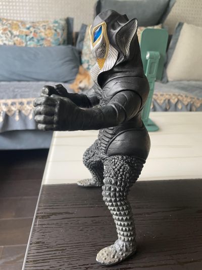 大怪兽系列 宇宙英雄奥特曼 美弗拉斯星人 战斗姿势 新配色