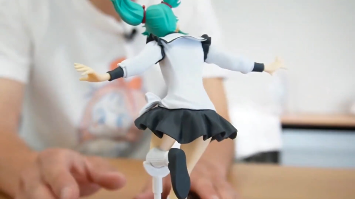 机动战士高达 逆袭的夏亚 葵斯·帕拉雅