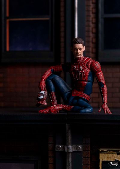 S.H.Figuarts  蜘蛛侠：英雄无归 好邻居蜘蛛侠