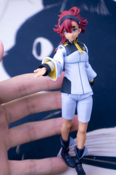 S.H.Figuarts  机动战士高达 水星的魔女 斯莱塔·墨丘利