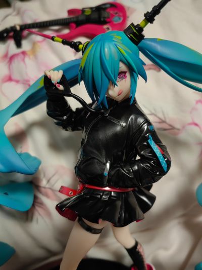 初音未来 LAM摇滚歌手