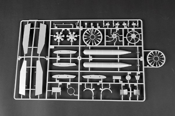编号：02226 1/32 军用飞机系列 美国TBD-1“蹂躏者”鱼雷攻击机
