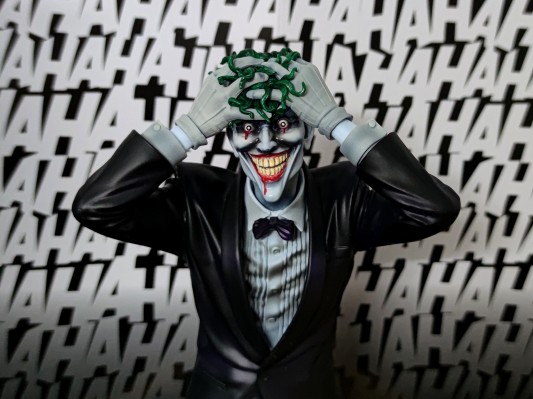 ARTFX 蝙蝠侠:致命玩笑 小丑 最糟糕的一天