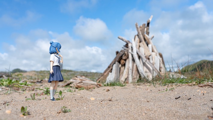 摇曳露营△ 第二季 志摩凛 初中生