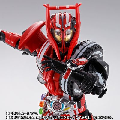 S.H.Figuarts 假面骑士驰骑 特莱多隆型  混合轮胎套装 -S.H.Figuarts15周年纪念版-