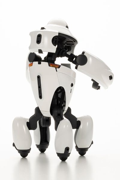 MARUTTOYS  MAMORU 白色版