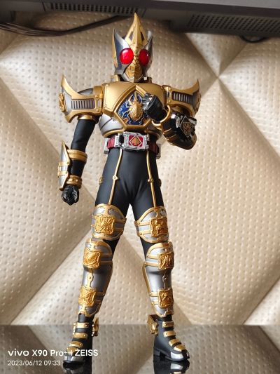 S.H.Figuarts  假面骑士剑 国王形态