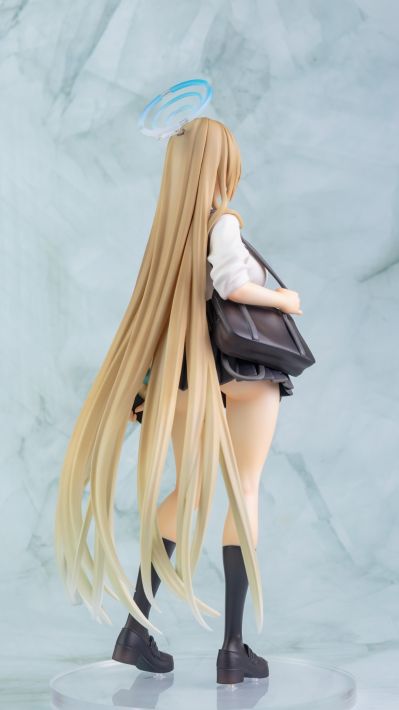 蔚蓝档案 一之濑明日奈 校服