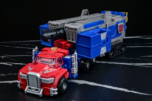 变形金刚传世系列  TL-48 擎天柱（变形金刚之雷霆舰队）