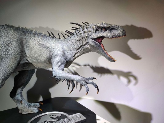 侏罗纪世界 暴虐霸王龙