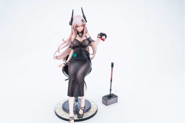 明日方舟 泥岩-黑曜石