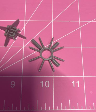 岛田文金艺术集 机甲少女 阿西娅 异色版 + FGM148 标枪反坦克导弹