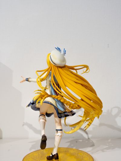 出包王女DARKNESS 金色暗影