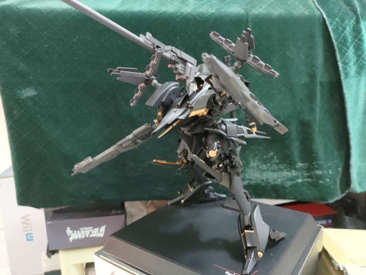 极致模型 装甲核心 雷纳德 03-AALIYAH SUPPLICE