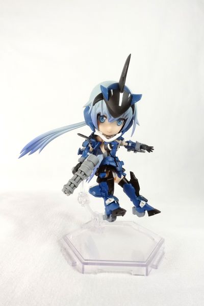 Qpmini 机甲少女 轰雷