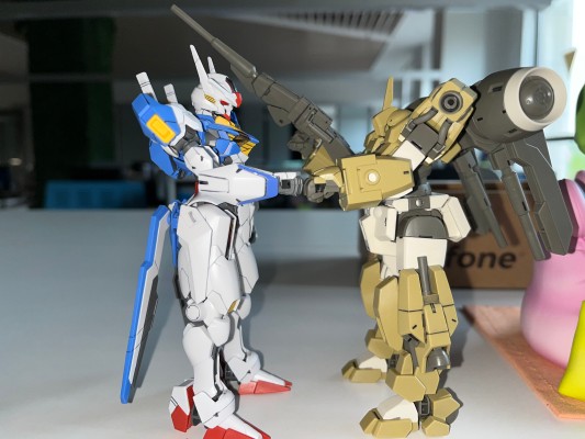 HG 机动战士高达 水星的魔女 学院重骑机