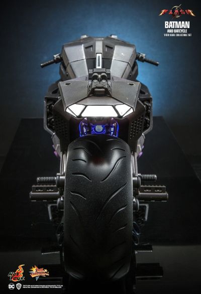 MMS705 闪电侠 蝙蝠侠 与 蝙蝠摩托