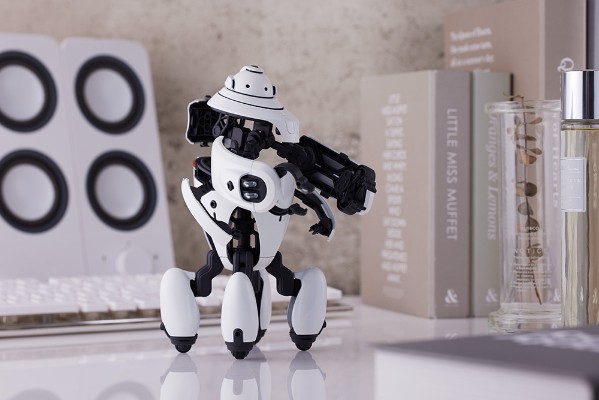 MARUTTOYS  MAMORU 白色版