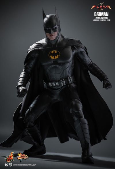 MMS712 闪电侠 蝙蝠侠 现代版战衣