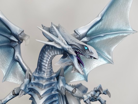 AWM 游戏王 怪兽之决斗 青眼白龙 全息版