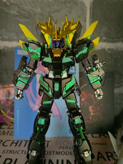 RG 机动战士高达UC RX-0[N] 独角兽高达2号机 报丧女妖·命运女神(最终决战样式)
