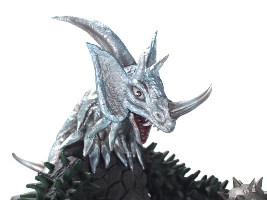 1/6特摄系列 85 暴君怪兽塔伊兰特 (带有昭和头部替换件)