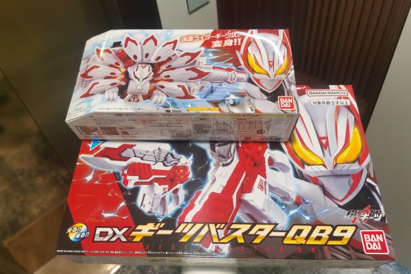 假面骑士极狐系列 DX极狐破坏器QB9