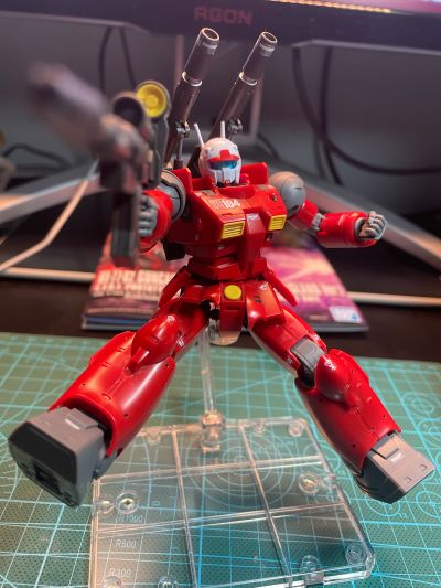 HG 机动战士高达 库库鲁斯·多安的小岛 钢加农