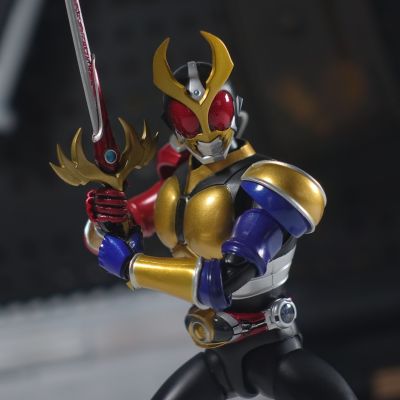 S.H.Figuarts(真骨雕制法) 假面骑士亚极陀 假面骑士亚极陀 三重形态