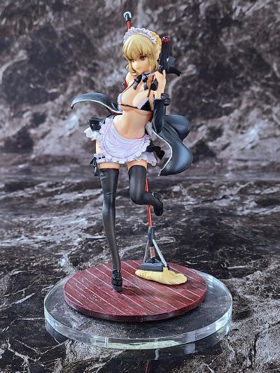 命运-冠位指定 阿尔托莉雅·潘德拉贡〔Alter〕 泳装女仆