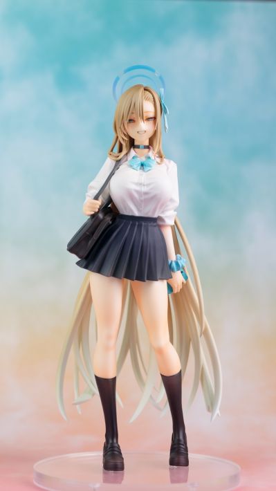 蔚蓝档案 一之濑明日奈 校服