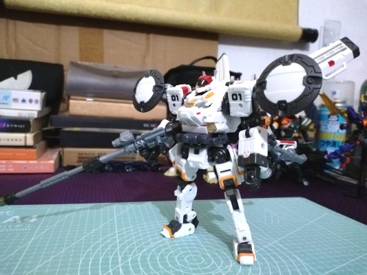 戴亚克隆 飞鹰变形突击兵（太空装备）