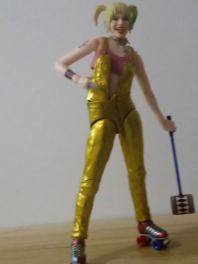 S.H.Figuarts 猛禽小队 哈莉·奎茵