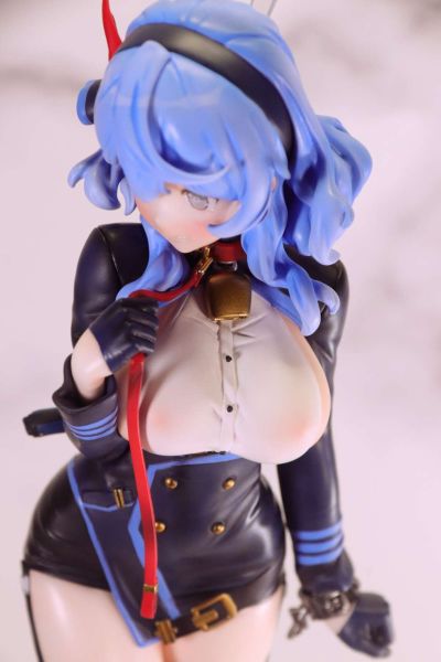 蔚蓝档案 天雨亚子 纪念大厅版