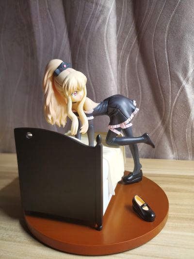 零之使魔 露易丝・芙兰ソワーズ・ル・ブラン・ド・ラ・ヴァリエール Bustier Ver. 